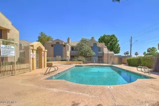 Photo #6: 6221987 Listing