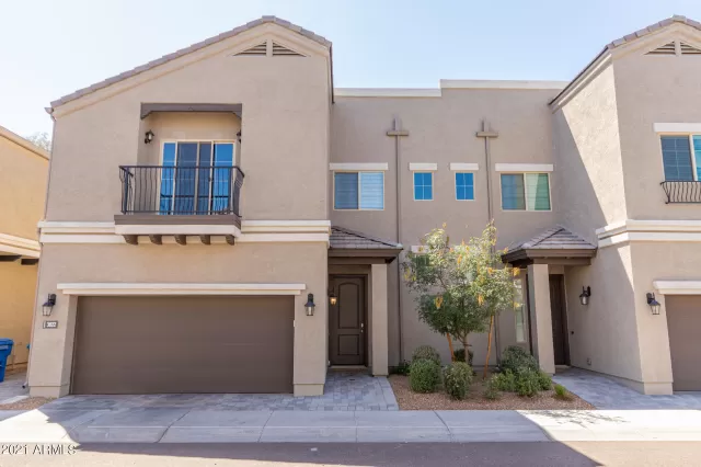 MLS: 6222002 Condo For Sale