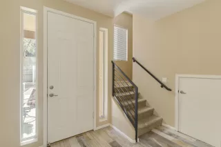 Photo #3: 6222106 Listing