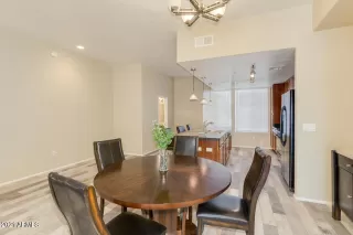 Photo #6: 6222106 Listing