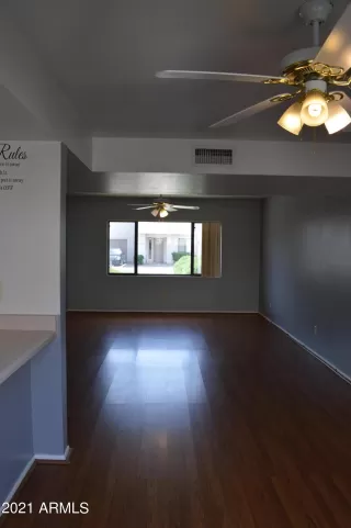 Photo #3: 6222200 Listing