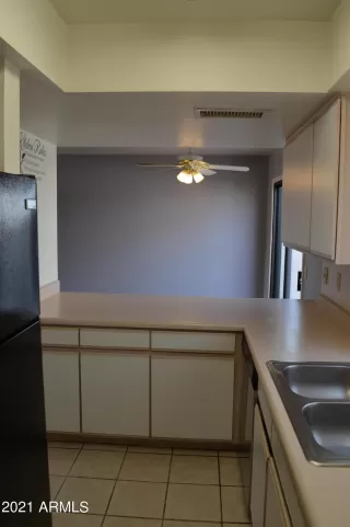 Photo #6: 6222200 Listing