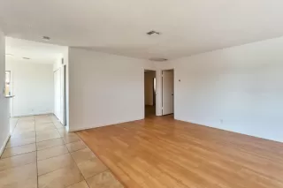 Photo #3: 6222289 Listing