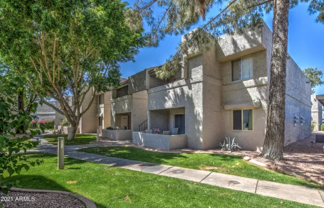 MLS: 6222356 Condo For Sale