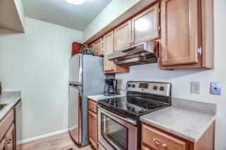 Photo #4: 6222356 Listing