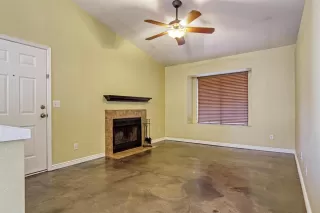 Photo #4: 6222639 Listing