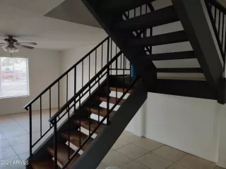 Photo #5: 6222656 Listing