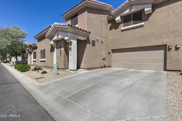 MLS: 6222693 Condo For Sale