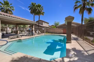 Photo #5: 6222693 Listing