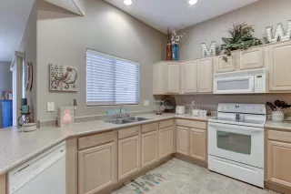 Photo #6: 6222693 Listing