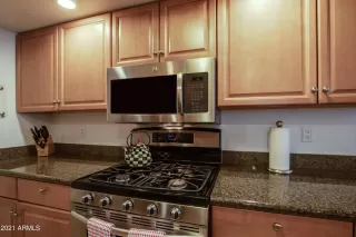 Photo #5: 6222799 Listing