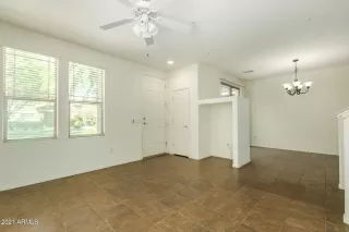 Photo #3: 6222938 Listing