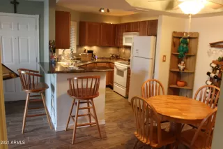 Photo #6: 6222995 Listing