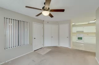 Photo #5: 6223002 Listing