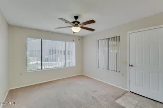 Photo #6: 6223002 Listing