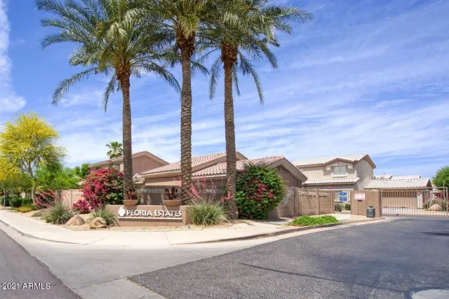 MLS: 6223028 Condo For Sale