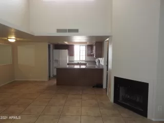 Photo #3: 6223103 Listing