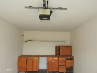 Photo #6: 6223103 Listing