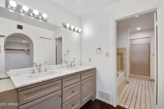 Photo #4: 6223141 Listing 