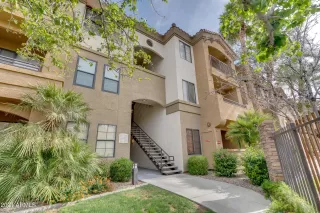 Photo #3: 6223147 Listing