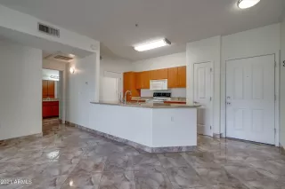 Photo #4: 6223147 Listing