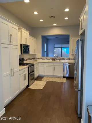 Photo #2: 6223202 Listing