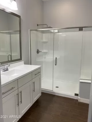 Photo #5: 6223202 Listing