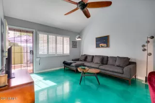 Photo #1: 6223250 Listing