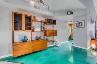 Photo #2: 6223250 Listing