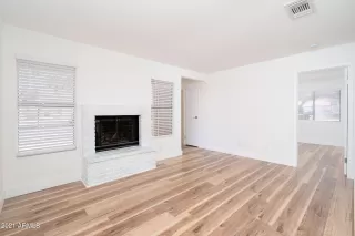 Photo #5: 6223266 Listing