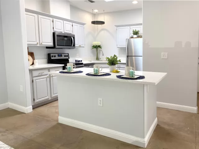 MLS: 6223286 Condo For Sale