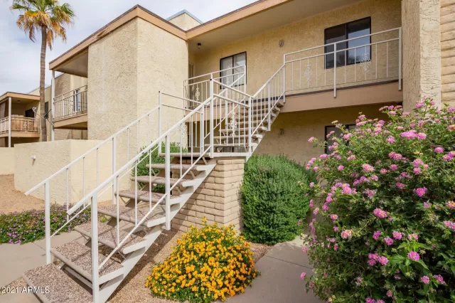 MLS: 6223497 Condo For Sale