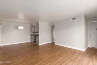 Photo #2: 6223497 Listing