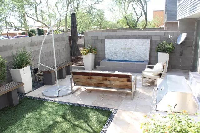 MLS: 6223554 Condo For Sale