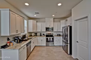 Photo #2: 6223626 Listing