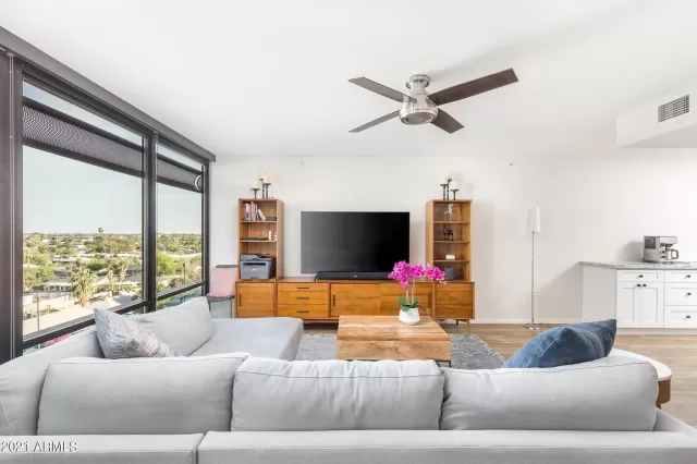 MLS: 6223822 Condo For Sale