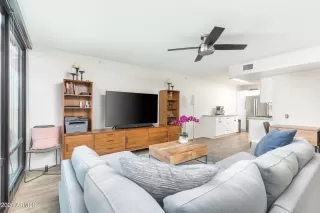 Photo #1: 6223822 Listing