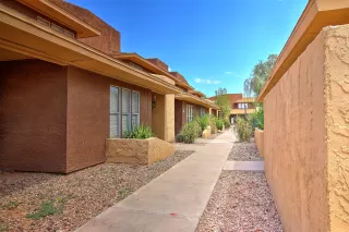 Photo #1: 6223857 Listing 