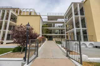 Photo #2: 6223896 Listing