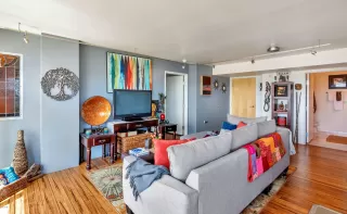 Photo #3: 6223984 Listing