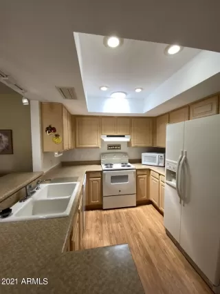 Photo #4: 6223996 Listing 