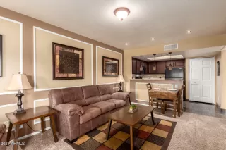 Photo #3: 6224012 Listing 