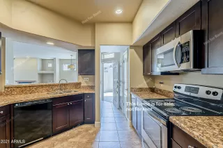 Photo #3: 6224162 Listing