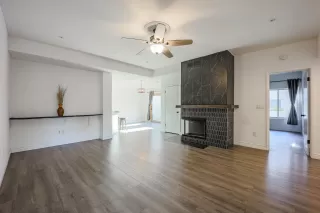 Photo #2: 6224174 Listing