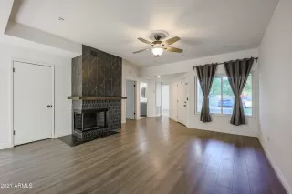 Photo #3: 6224174 Listing