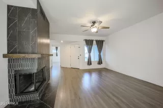 Photo #4: 6224174 Listing