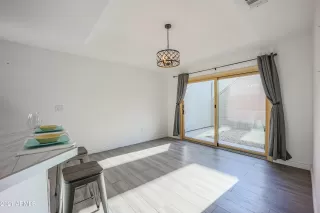 Photo #5: 6224174 Listing