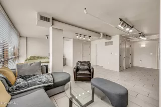 Photo #2: 6224207 Listing 