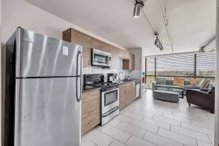 Photo #6: 6224207 Listing 