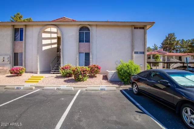 MLS: 6224228 Condo For Sale